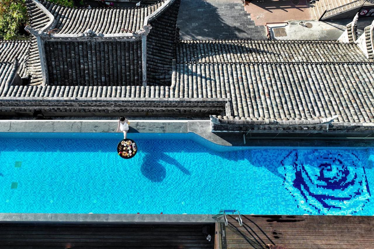 Phoenix Hall House Hotel Fenghuang Exterior photo