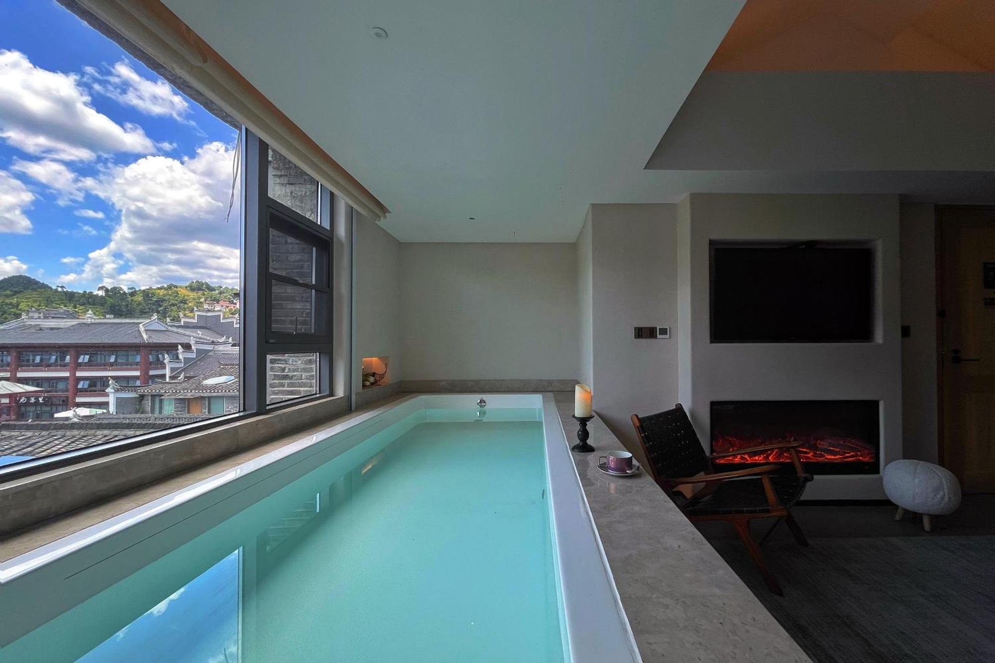 Phoenix Hall House Hotel Fenghuang Exterior photo